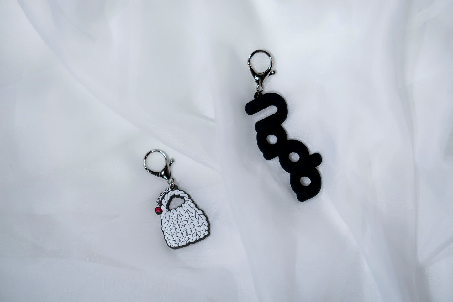 keychain NADA "logo"