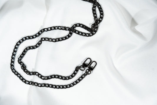 Crossbody BLACK chain