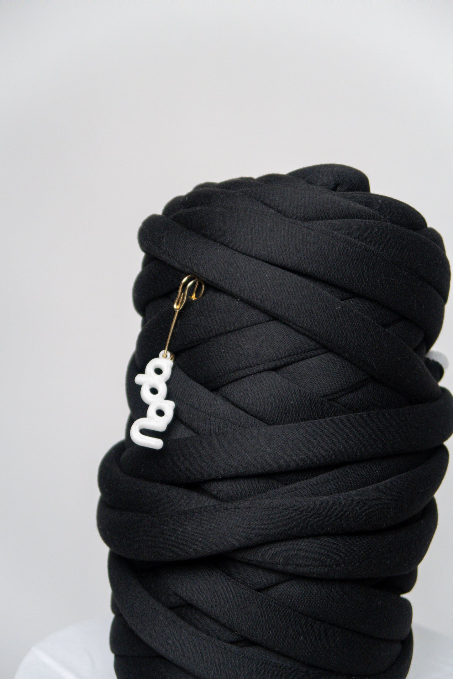 Chunky Yarn BLACK SOFT by Nada