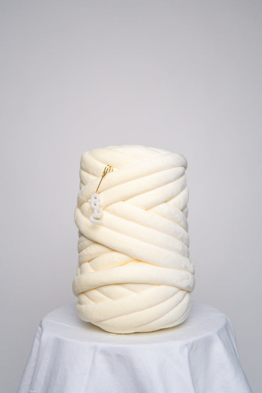 Chunky Yarn VANILLA VELVET by Nada