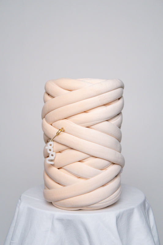 Chunky Yarn LATTE VELVET by Nada