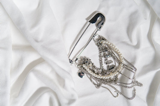 Shiny Safety Pin silver