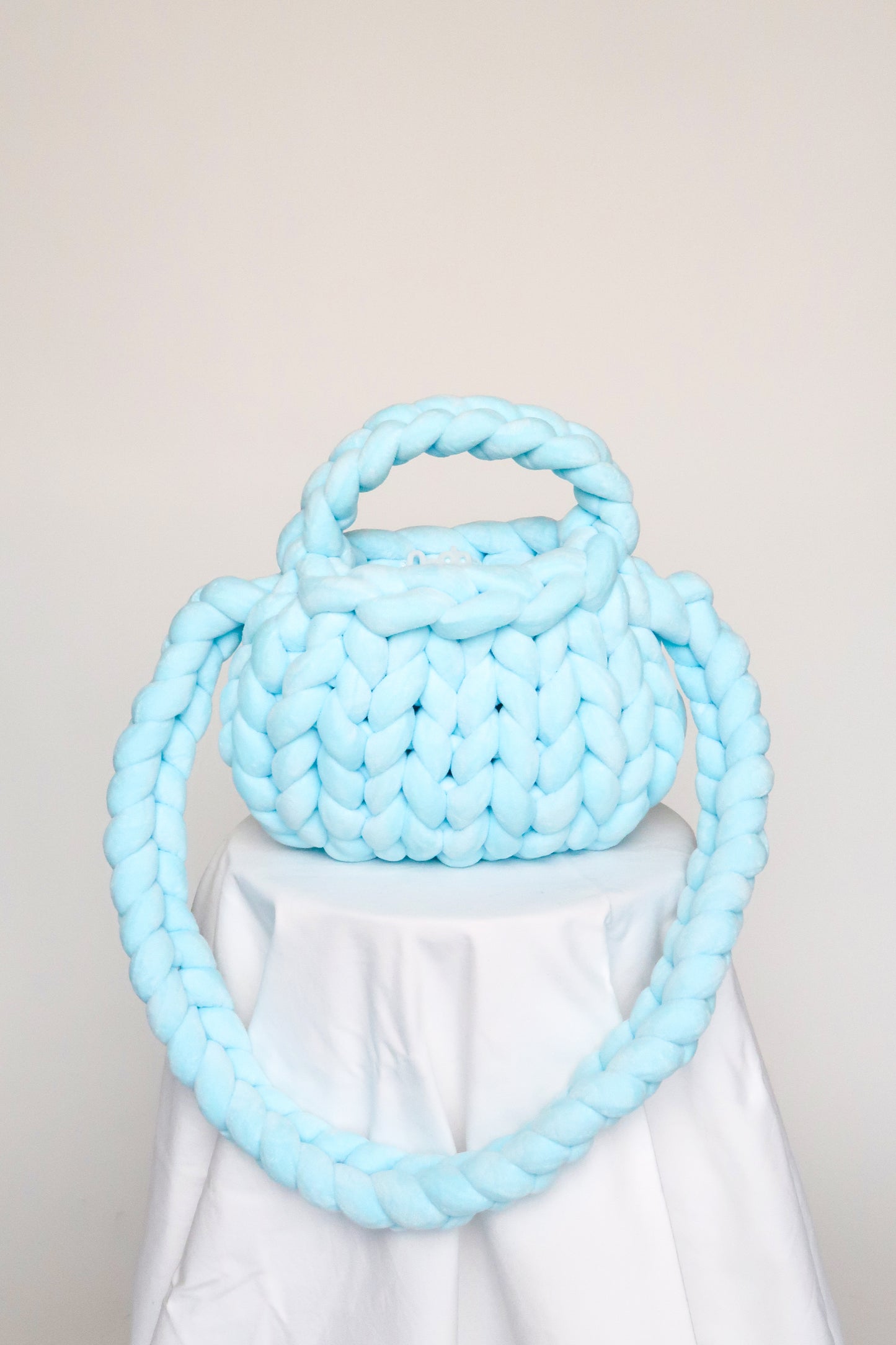 crossbody BBY BLUE velvet