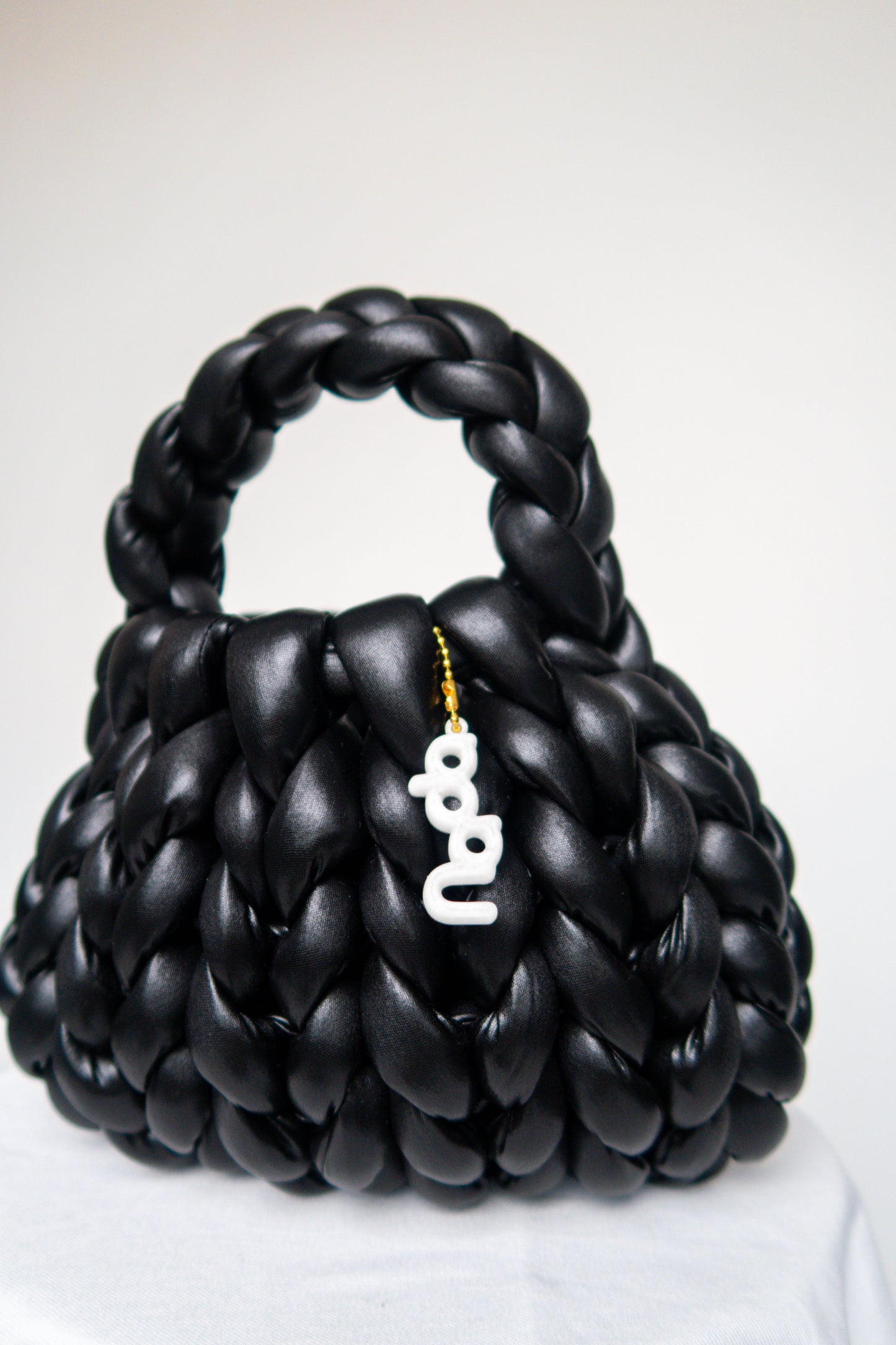 handbag BLACK shiny